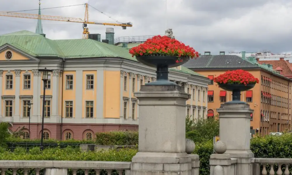 Challenges and Opportunities for Architects and Investors in Russia