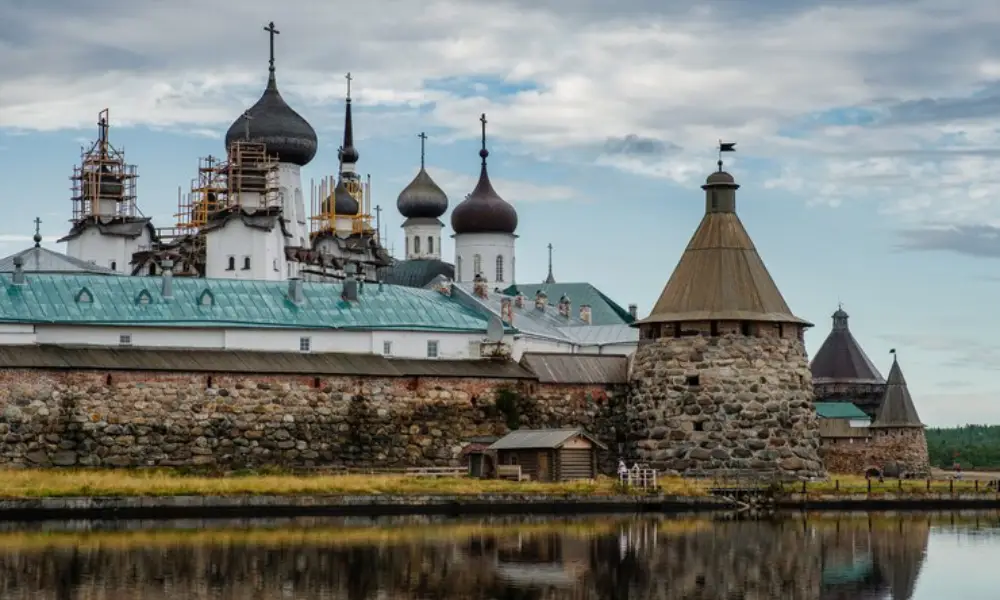 The Impact of Climate and Environmental Changes on Urban Design and Architecture